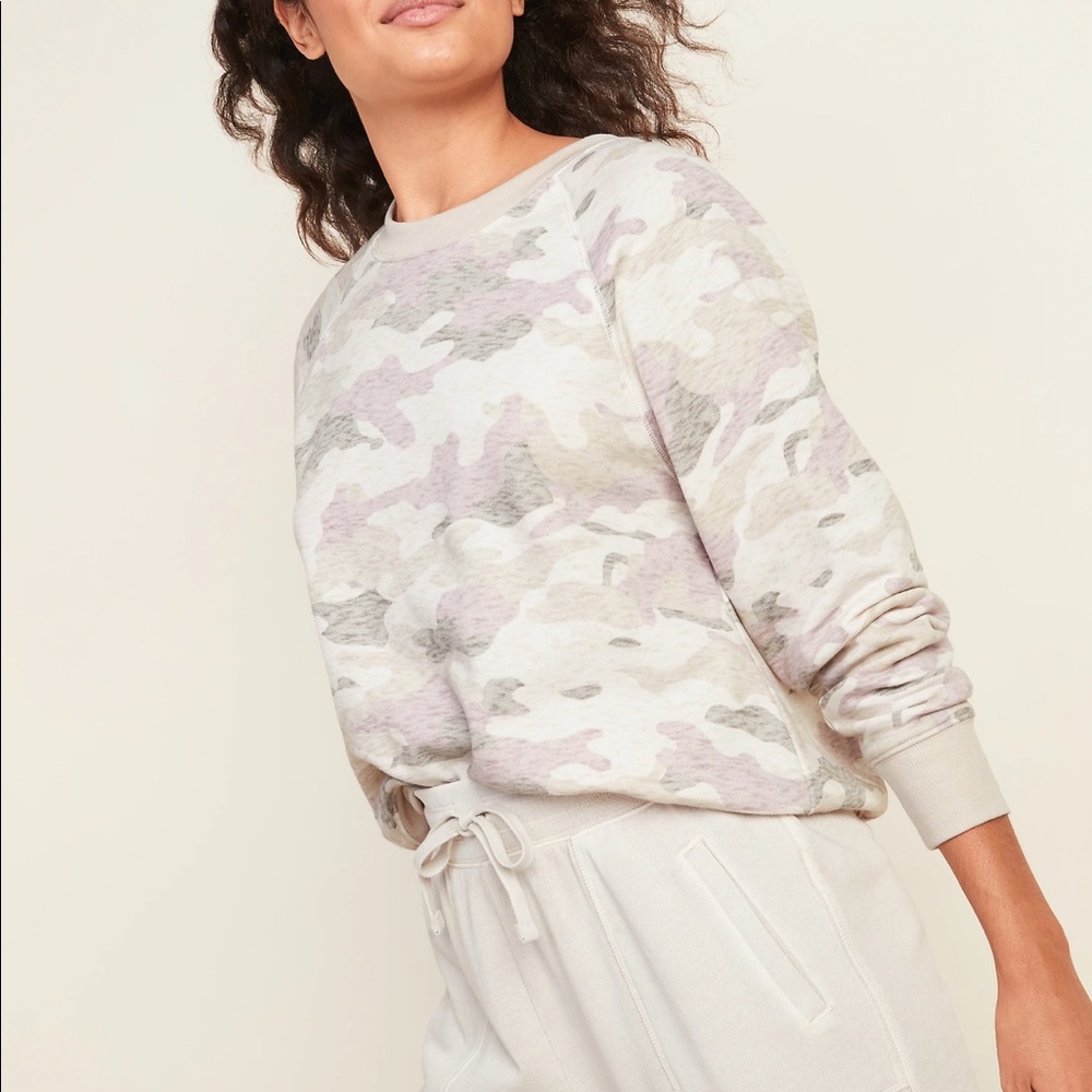 Old Navy Camo Crew Neck Sweater